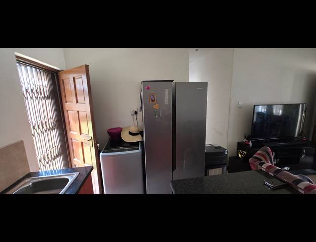 3 BEDROOM FREESTANDING TO LET IN JACKAROO PARK
